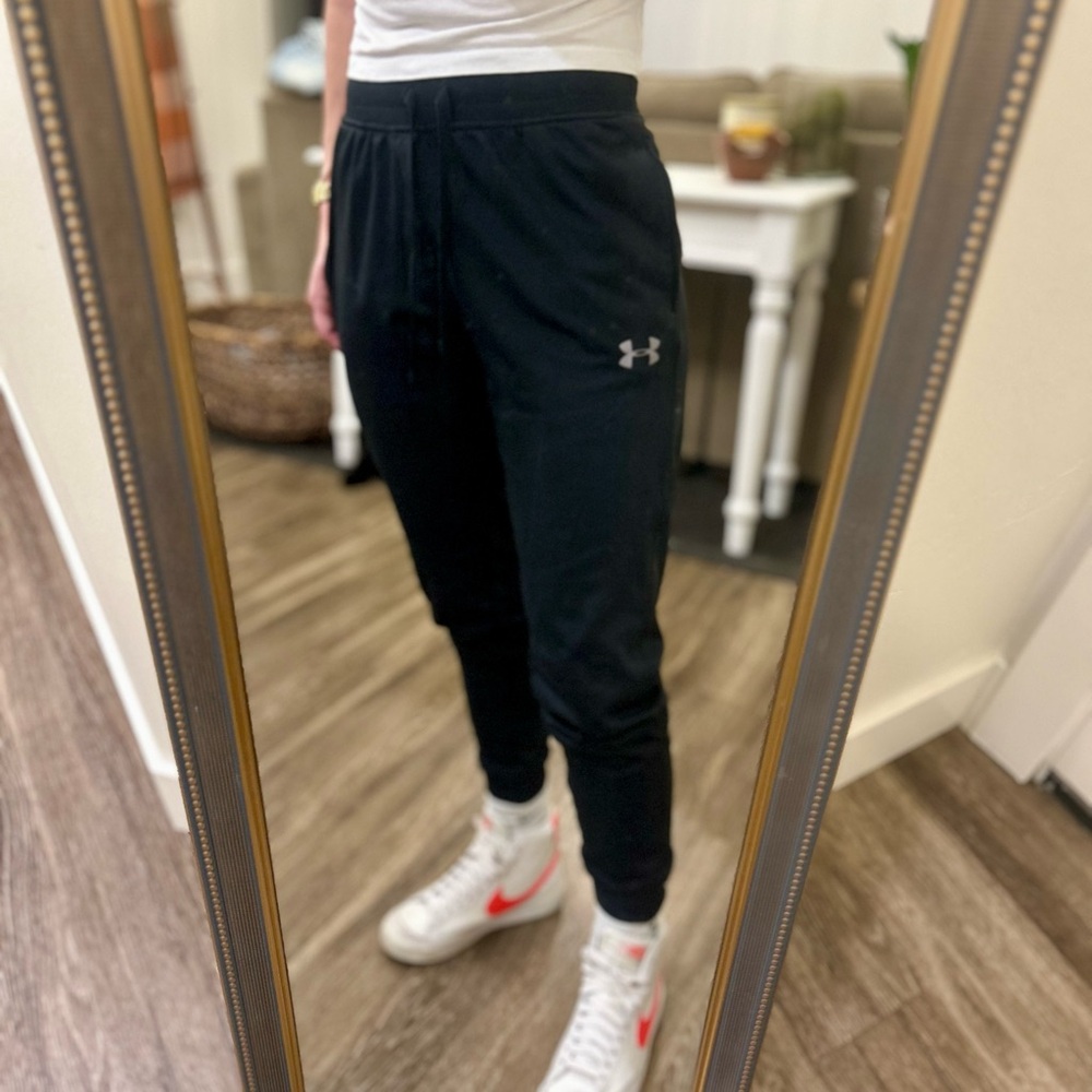 Under Armour Black Jogger Sweats Track Pants